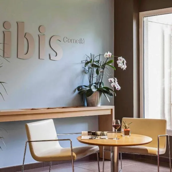 宜必思科尔内亚酒店，位于科尔内拉德罗布雷加特的酒店