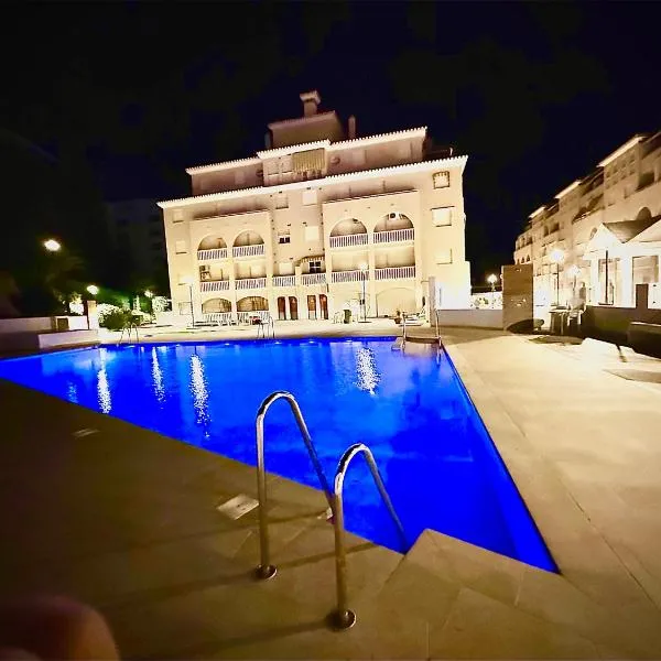 BALCON PLAYA Y PISCINA 2 Habitaciones IPANEMA PONDOS，位于阿尔姆尼卡的酒店