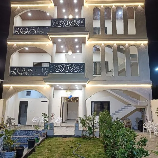 Shree Vinayak Villa，位于乌贾因的酒店
