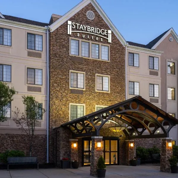 Staybridge Suites Boston - Burlington by IHG，位于伯灵顿的酒店