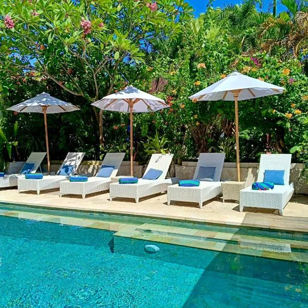 Bale Sampan Boutique Bungalows，位于吉利特拉旺安的酒店