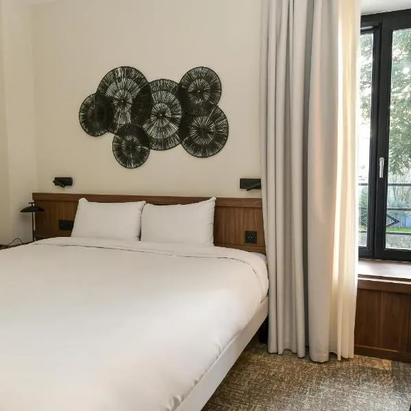 Hotel Rivella - The Originals Boutique，位于克利松的酒店