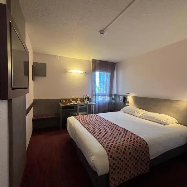 Brit Hotel Les Evens，位于圣萨蒂南的酒店