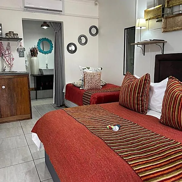 Magalies B&B LANGENHOVENPARK，位于Universitas的酒店