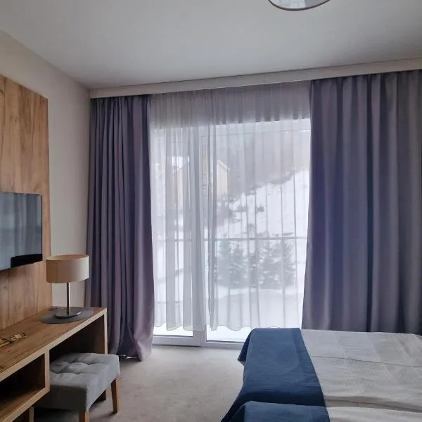 Czarna Góra Apartament 126，位于西恩纳的酒店