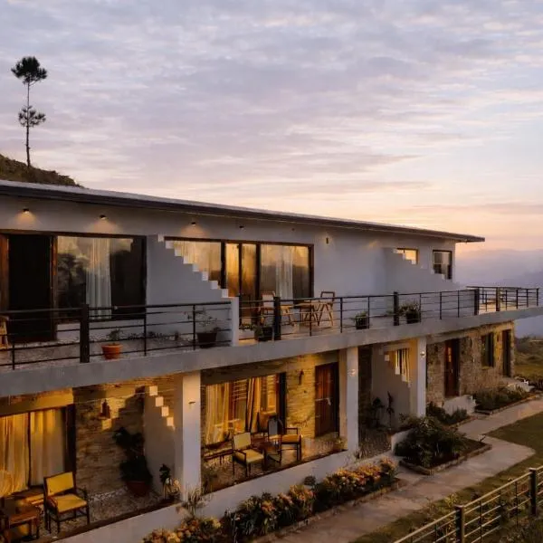 ilika Resort, Pauri，位于Pauri的酒店