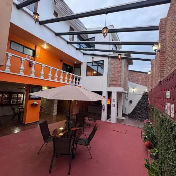 Hotel CALLI YOLOTL Teotihuacan，位于圣胡安特奥蒂瓦坎的酒店