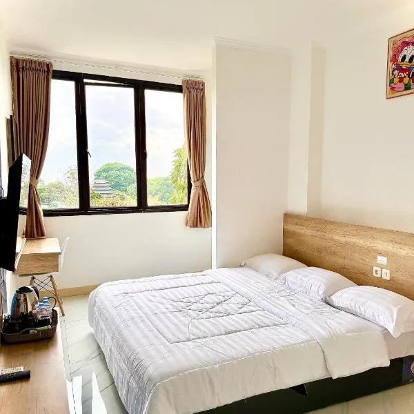 Hotel Asia Express near Farmhouse Lembang，位于伦邦的酒店