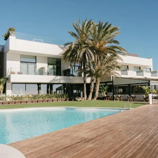 Playa Grande by Tropical，位于加瓦的酒店