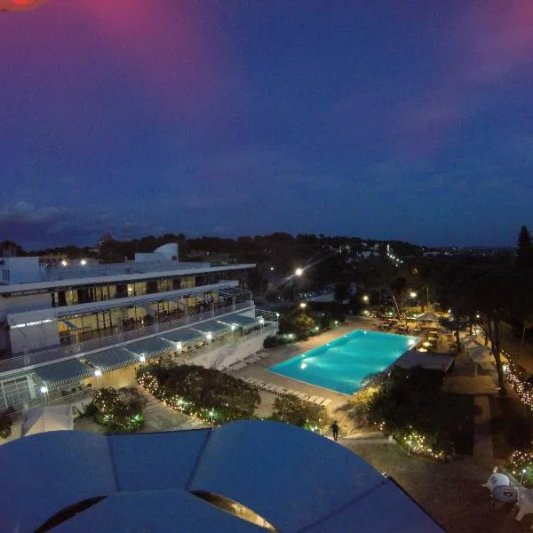 西耶拉席瓦娜酒店，位于塞尔瓦迪法萨诺的酒店