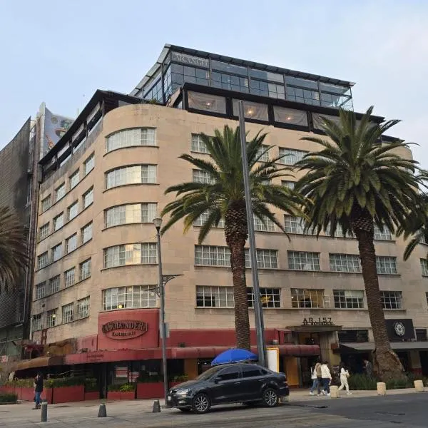 Hotel More By Kavia，位于墨西哥城的酒店