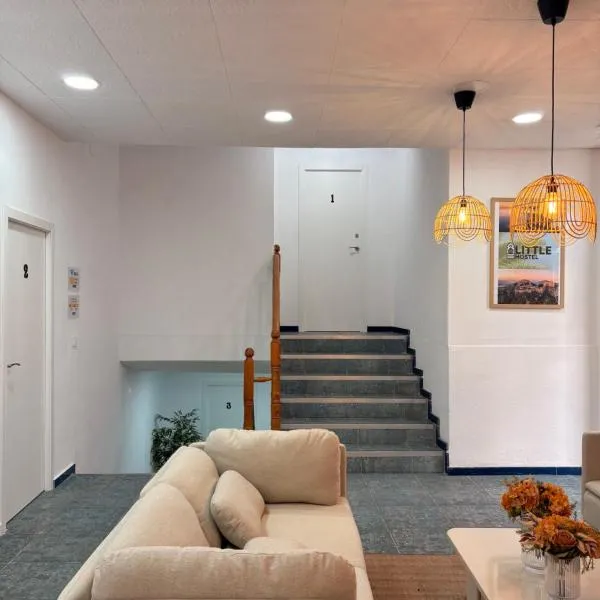 LITTLE Hostel，位于波多黎多德萨贡托的酒店