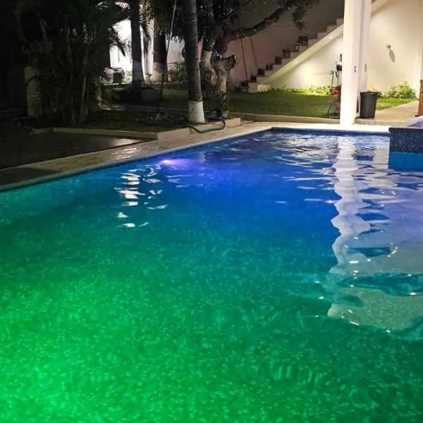 Hotel Casa Boutique Ixtapan，位于伊斯塔潘德拉萨尔的酒店