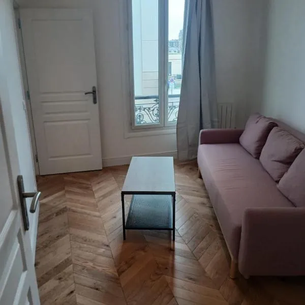 Beautiful one bedroom appartement, Heart of Maisons-Laffitte, Twenty min to paris，位于迈松拉菲特的酒店