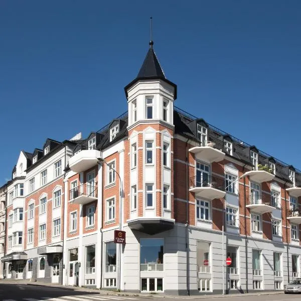 Home Hotel Grand Gjøvik，位于约维克的酒店