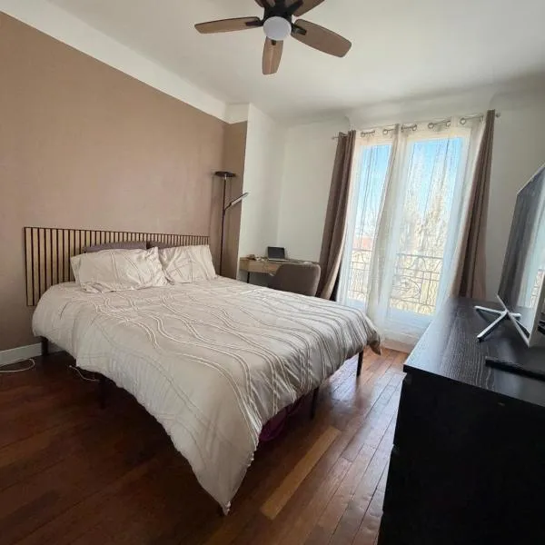 Appartement zone pavillonnaire - 10min de l'aéroport d'Orly - Parking，位于奥利的酒店