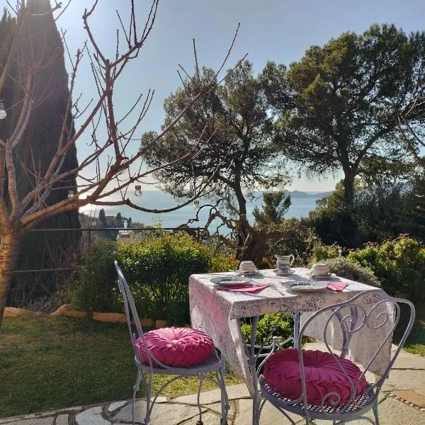 L'Alcova tra gli ulivi,位于佐阿利的酒店