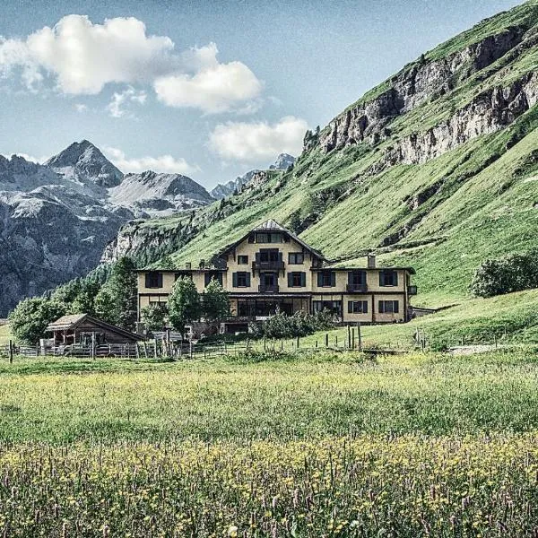 菲克斯酒店，位于锡尔斯玛丽亚的酒店