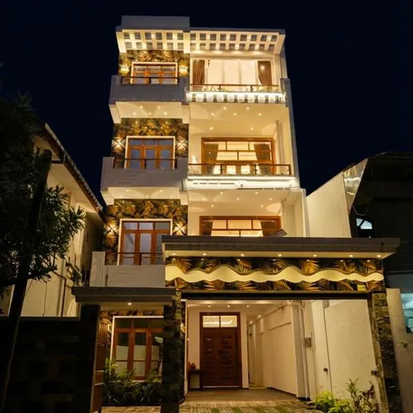Trinco Beachfront Villas AJS，位于亭可马里的酒店