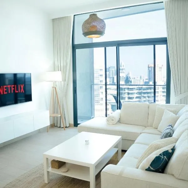 Elegant Haven by Meraki - New 1 Bed Garden View，位于迪拜的酒店