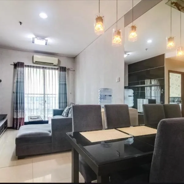 CENTeR JACARTa beside THAMRiN CITY 2Bedroom apartment by3 MALLs 67M very comfortable，位于雅加达的酒店