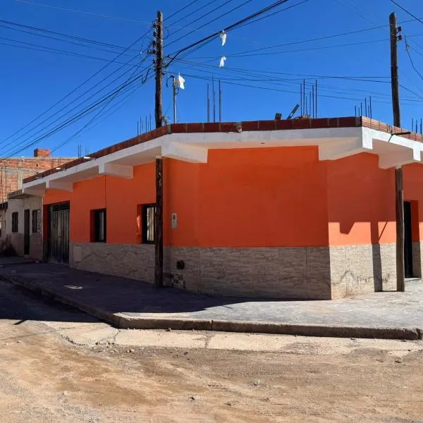 Casa Alfonso 3 huéspedes y cochera gratis，位于乌玛瓦卡的酒店