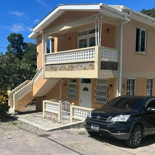 The Rail Apartments，位于Loubiere的酒店