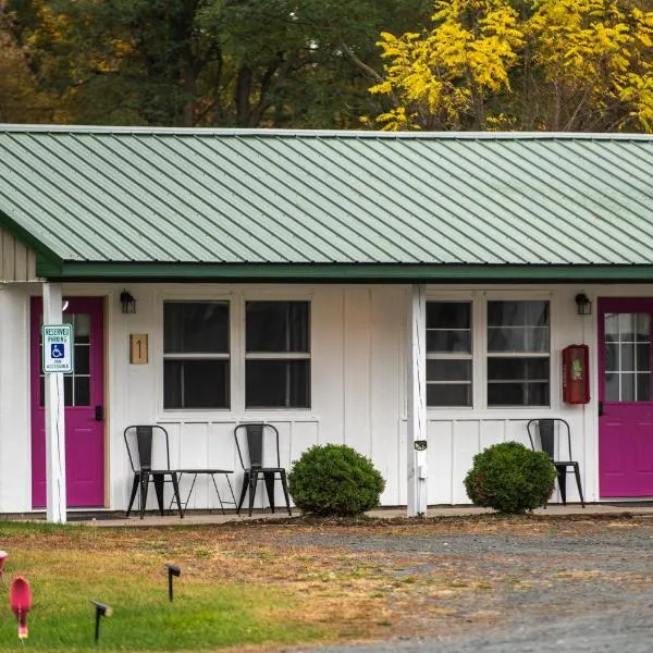 Lumber Jill Lodge，位于Balsam Lake的酒店