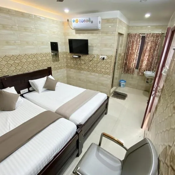 SAMPATH RESIDENCY，位于帕拉尼的酒店