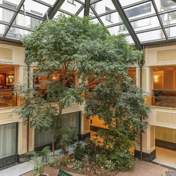 杜帕克星际酒店，位于帕尔马的酒店