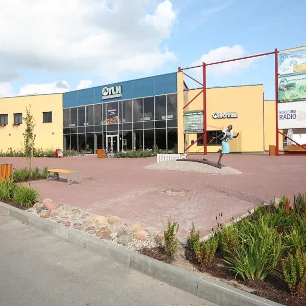 图库马乐杜思哈勒酒店，位于图库姆斯的酒店