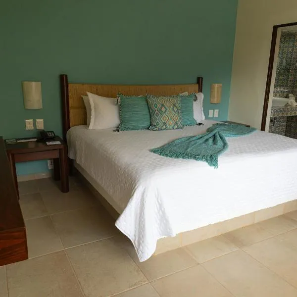 阿卡普尔科米拉多尔酒店，位于阿卡普尔科的酒店