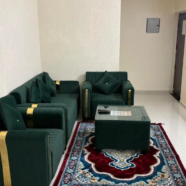 Elite Homes Raipur Luxury Homestay，位于赖布尔的酒店