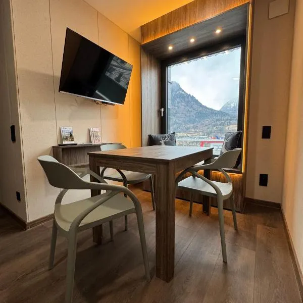 CUBE Alpine Stay，位于Bürs的酒店