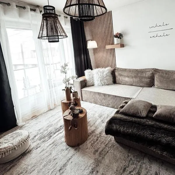 Le cocon Blånc Metz -T2 cosy avec parking privé & balcon - Gare, Nouvelle Ville，位于梅斯的酒店