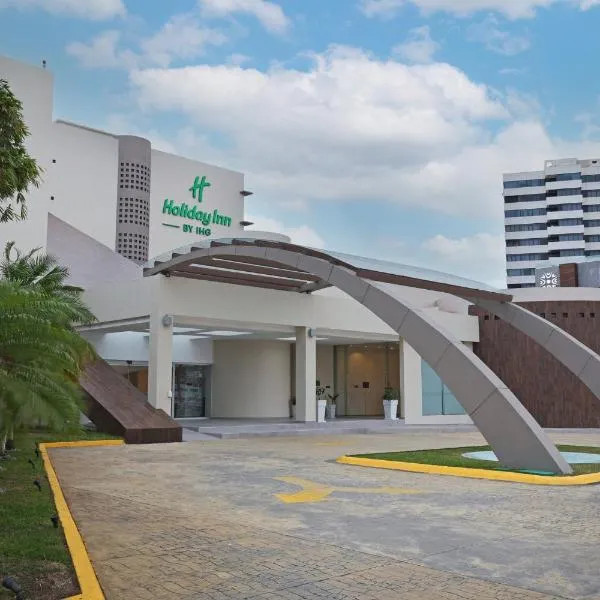 韦拉克鲁斯-博卡德尔里奥假日酒店，位于韦拉克鲁斯的酒店