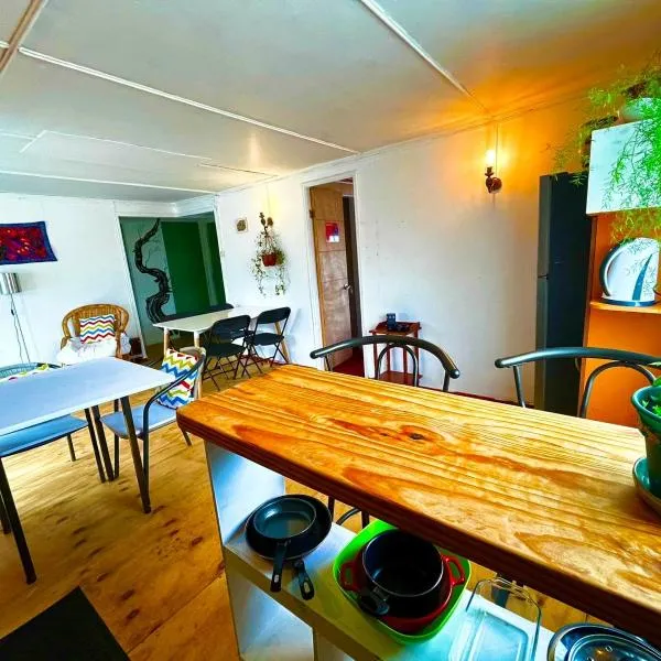 Fungi Hostal，位于科伊艾科的酒店