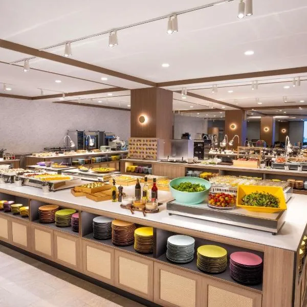 Mercure Toyama Tonami Resort & Spa，位于砺波市的酒店