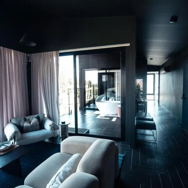Wherewithal Luxury Suites，位于Carlton的酒店