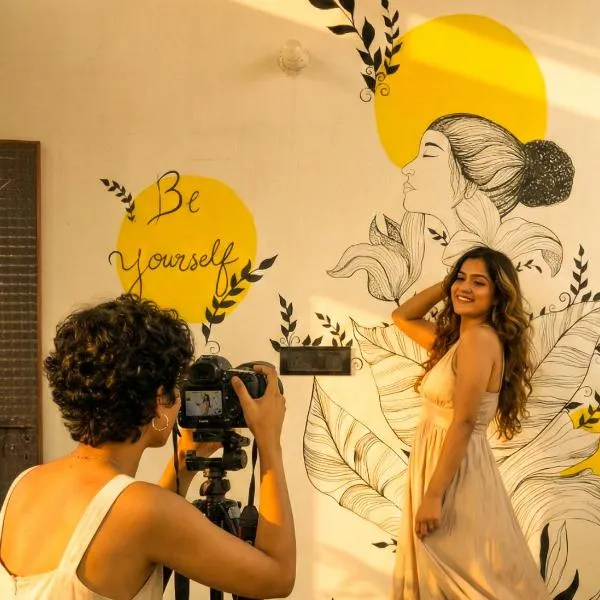 SAIR Hostel, Varanasi - 100m from Assi Ghat，位于瓦拉纳西的酒店