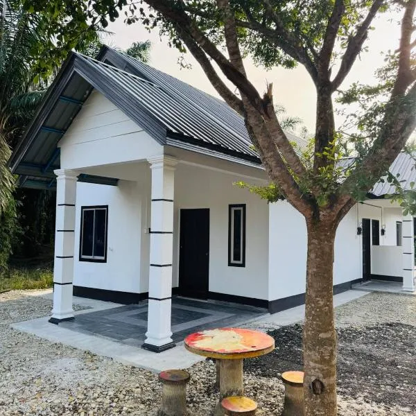 Humai Homestay Parit Raja Near UTHM，位于巴力拉惹的酒店