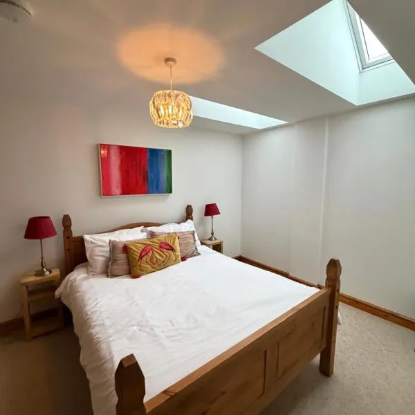 Flat 2, Coneygre Farm，位于Hoveringham的酒店
