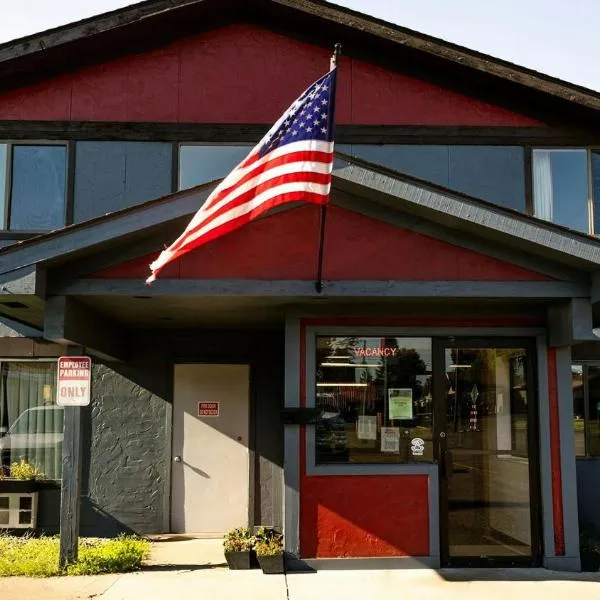 Magnuson Hotel Ironwood，位于艾恩伍德的酒店