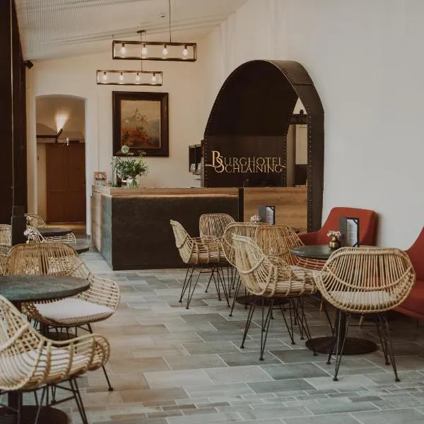 Burghotel Schlaining，位于Stadtschlaining的酒店