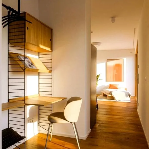 TrulySpace - Modernes Apartment am Rathausplatz, Terrasse, Fahrstuhl，位于奥格斯堡的酒店