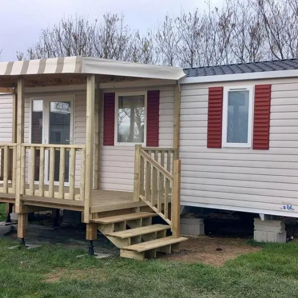Mobil Home Litteau Calvados，位于利托的酒店