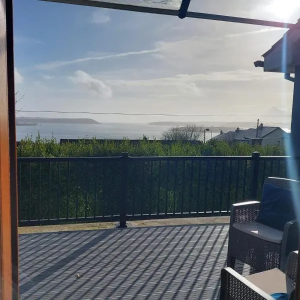Sea View Apartment，位于科芙的酒店
