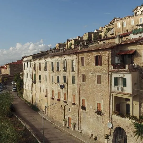 Palazzo Tronconi，位于San Giovanni Incarico的酒店