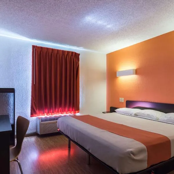 Motel 6-Arkadelphia, AR，位于阿卡德尔菲亚的酒店