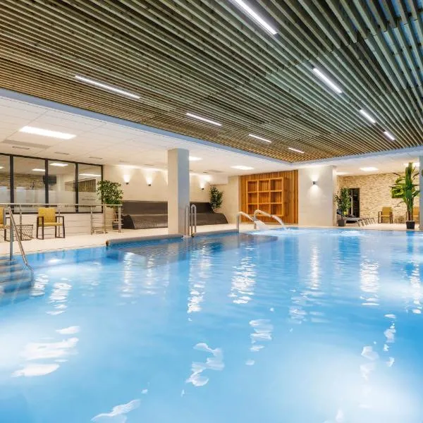 Hotel Červenohorské sedlo，位于卢捷拿纳德德斯努的酒店